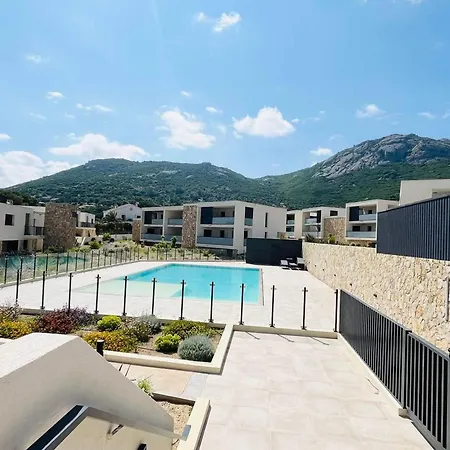 Moderne 3p A Calvi, Piscine, Parking, Proche Plage - Fr-1-63-366 Appartement *