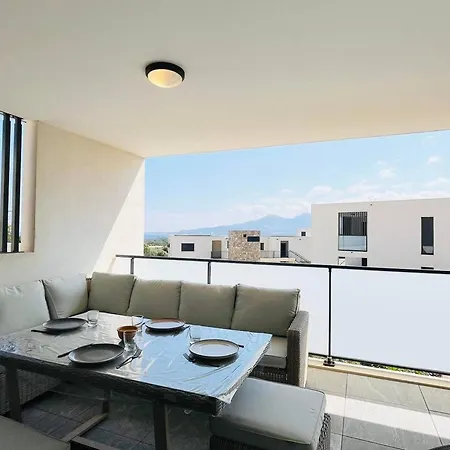 Apartment Moderne 3p A Calvi, Piscine, Parking, Proche Plage - Fr-1-63-366 *